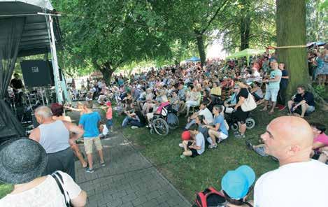 Charitní listy 33 Svatoanenské zahradní slavnosti aneb slavnosti bez bariér sobota 21. 7. 2018 areál Domova sv. Josefa v Žirči Už se také těšíte na sedmnáctý ročník této tradiční benefice? Přijďte!