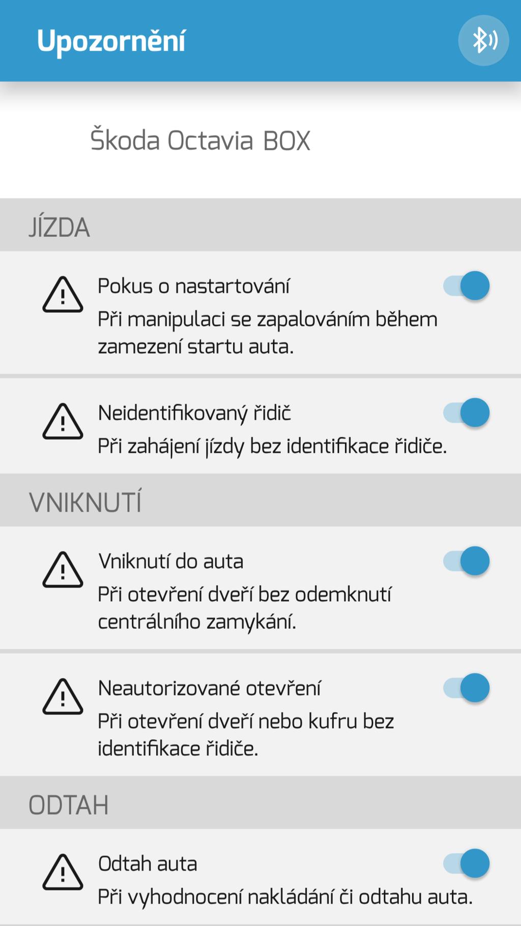 Nastavení upozornění Název aktuálně vybraného auta Zapnutí a vypnutí upozornění Pokus o nastartování Upozornění se vytvoří při zapnutí klíčku v okamžiku, kdy je auto imobilizováno dodatečným