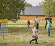 Společnost PASSERINVEST GROUP připravila pro děti i rodiče atraktivní disciplíny, jako je chůze po slackline, lukostřelba nebo frisbee.