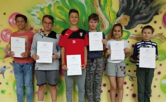 Možná byste se díky těmto vzpomínkám mohli dozvědět, že vaši příbuzní byli svědky, nebo dokonce účastníky významných dějinných událostí.