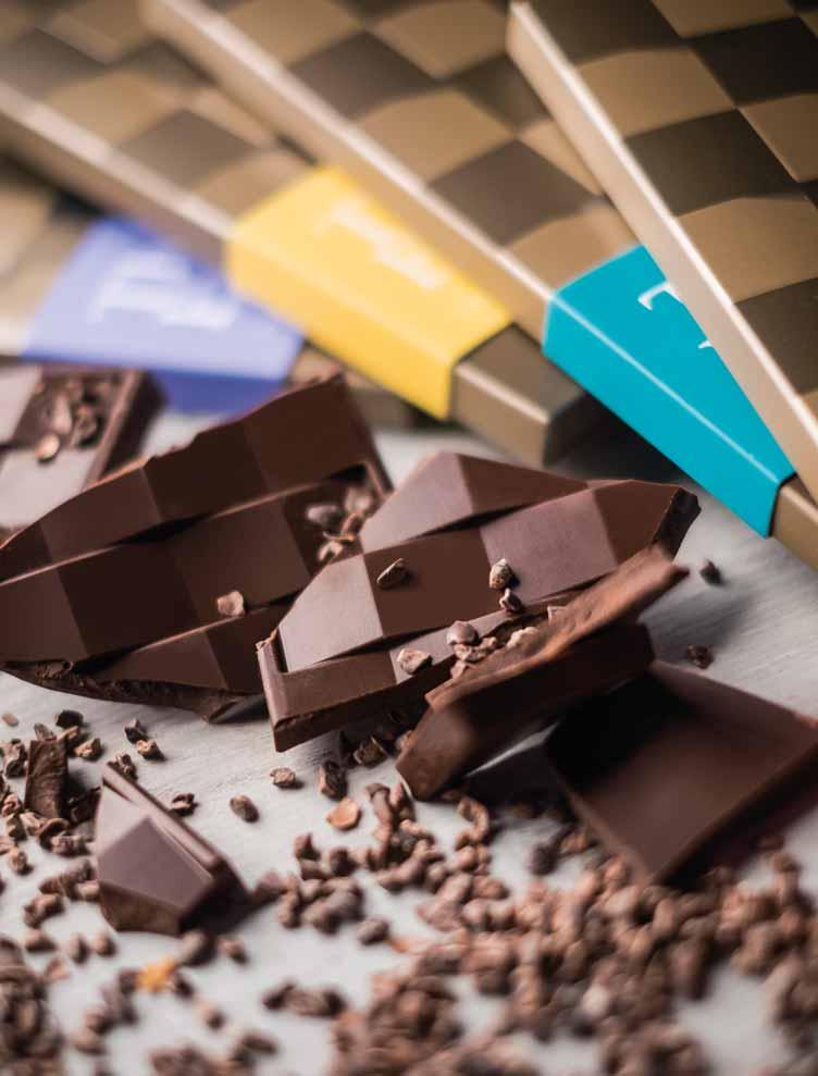 THE BAR EXPERIENCE 9706 MILK CHOCOLATE BAR 40% COCOA - ECUADOR 9707 WHITE CHOCOLATE BAR 27% COCOA 202x114x12 mm 80 g 202x114x12 mm 80 g 109,76 Kč 109,76 Kč Výjimečně jemná textura čokolády a lahodná