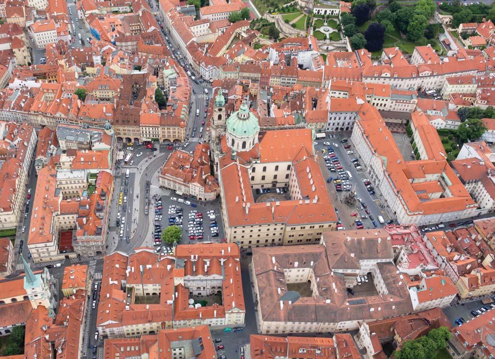 URBANISTICKO-ARCHITEKTONICKÁ SOUTĚŽ NA IDEOVÉ ŘEŠENÍ PROSTORU MALOSTRANSKÉ NÁMĚSTÍ V PRAZE SOUTĚŽNÍ PODMÍNKY Magistrát hlavního města Prahy vyhlašuje v souladu s 6