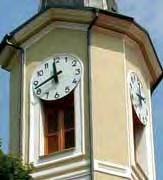 bitím a zvoněním; čtyři zlacené číselníky na