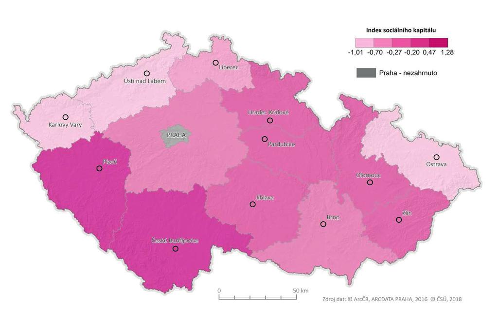 Jako další možný faktor vysvětlující rozdílné výsledky napříč kraji se nabízí koncept tzv. sociálního kapitálu.