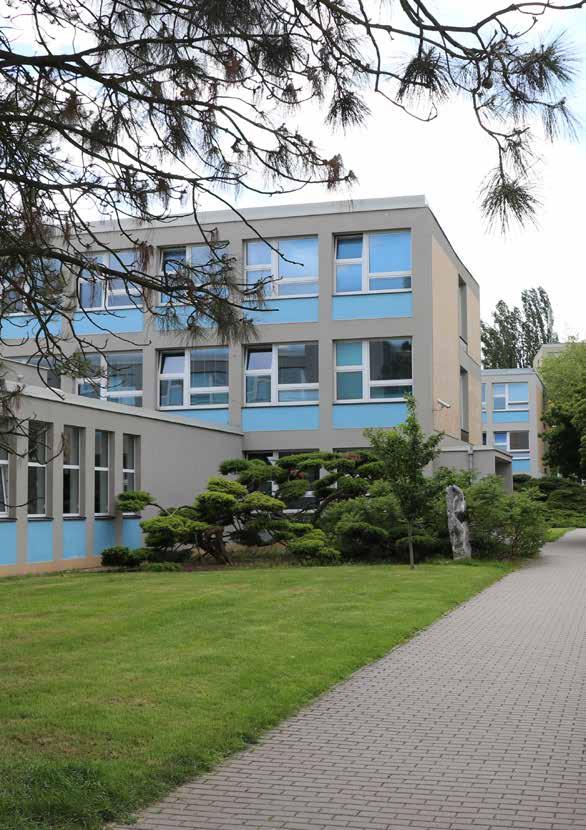 Technická fakulta Základní informace o fakultě Technická fakulta nabízí studentům široké spektrum vzdělání pokrývající oblast zemědělské techniky, silniční a automobilové dopravy, techniku a