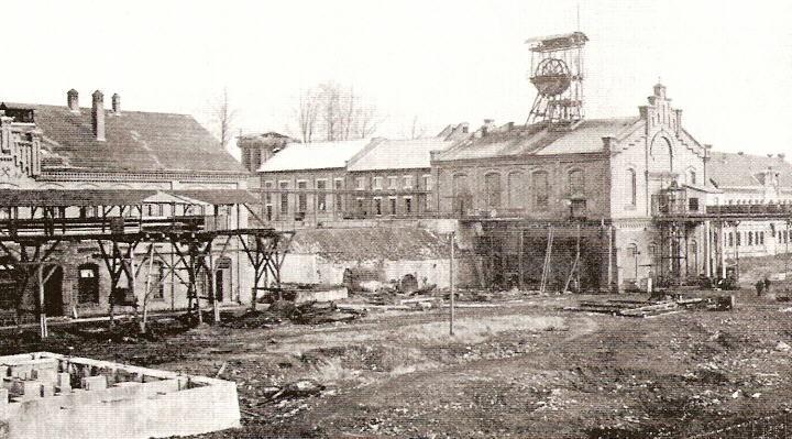 poslední parní těžní stroj na Ostravsku byl již v 70. letech 20. století dán do šrotu (Kuča, 2000). V prostorách Dolu Anselm je dnes hornické muzeum (Navrátil, 2012).
