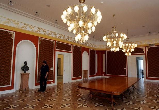 Sídlí zde generální ředitel a předseda představenstva společnosti Vítkovice Holding, a.s. pan Světlík.