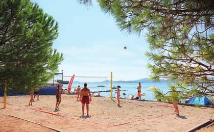 Klimatizované APARTMáNY CROATIA (hr- 00351) - typ APT. B3(+0) - jedna 2lůžková ložnice, denní místnost s 1 lůžkem (gauč), typ APT.