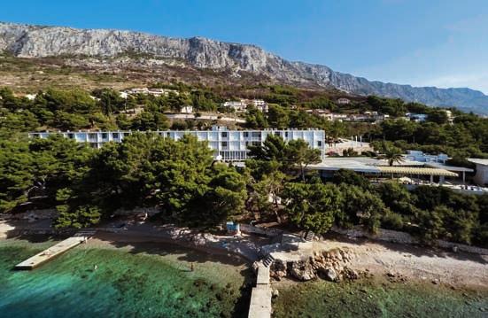 ChoRVATsko > LoKva rogoznica / omiš hotel Holiday village Sagitta hotel Brzet 15 % do 31. 1. 15 % do 31. 12.