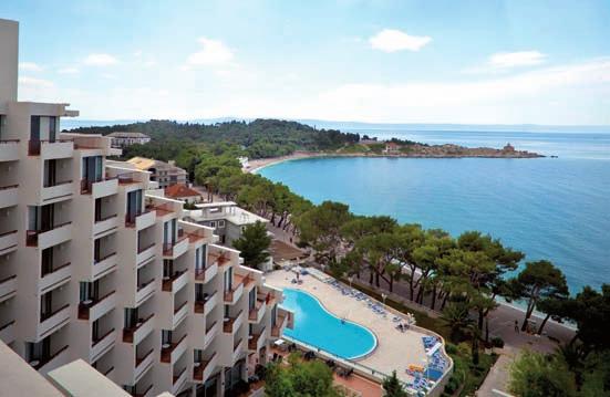 PoznáMka: lednice na vyžádání - cca 4 EUR/den. Hotel je z části využíván jako zdravotnické a rehabilitační zařízení, je vhodný pro lázeňské a sportovní pobyty. Při zakoupení pobytu do 31.12.
