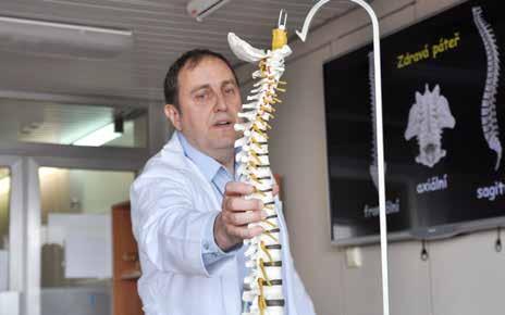 8 9 ORTOPEDICKÁ KLINIKA SI PŘIPOMNĚLA 40. VÝROČÍ ZALOŽENÍ doc. MUDr. Martin Repko, Ph.