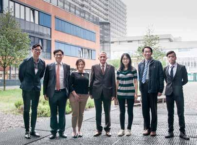 Shanghai. I v Evropě nabývá tato operační metoda na významu ESTS (European Society of Thoracic Surgeons) zřídila samostatnou NITS sekci.