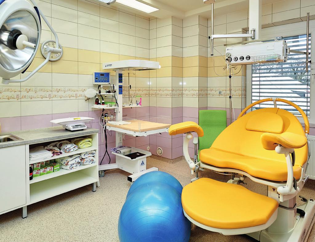 tenství. MUDr. D. Stehlíková vše důkladně nejdříve vysvětlí, předá moxu, ukáže i potřebné cviky. Moxování potom provádí klientka doma 1 denně po dobu jednoho týdne.