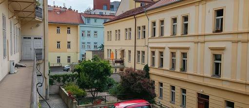 Oddělení ekonomiky a provozu Oddělení zajišťuje pro pracoviště ekonomické a personální činnosti, správu majetku, domovnictví, agendu spojenou s dopravou a pod metodickým vedením Odboru informatiky