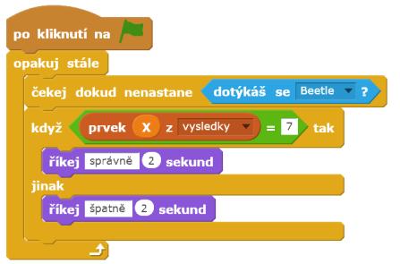 dvou seznamů žák navrhuje využít jen jeden seznam, kde bude příklad i s řešením (2 + 3 = 5).
