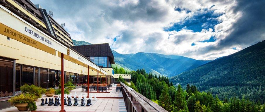 VÍTE ŽE... DID YOU KNOW WUSSTEN SIE SCHON, DASS... těmi nejkrásnějšími panoramaty se můžete kochat v Orea Resortu Horal ve Špindlerově Mlýně?