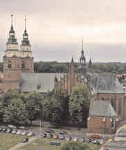 MUZEUM A FARNÍ KOSTEL NAROZENÍ NEJSVĚTĚJŠÍ PANNY MARIE V HLUBČICÍCH V příhraničí našeho mikroregionu je velkým lákadlem muzeum ve městě Hlubčicích.