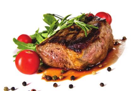 HOVĚZÍ MASO 30. Steak z hovězí svíčkové (200g/ 300g/ 400g) 335,-/435,-/535,- 31. Filírovaný Flank steak (250g) 255,- podávaný se špeclemi v sýrové omáčce a hoblinami parmazánu 32.
