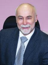 Mám ještě v živé paměti mou první brigádu v roce 1955 v laboratoři, která pak ještě dlouho sloužila jako dílna KMP a byla zbořena až při stavbě KD6.
