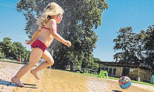 Vsoutěži zabodovala s výzkumem reakcí rajčat na podněty. Můžete soutěž přiblížit? Šlo okonferenci mladých vědců, jíž se tento rok účastnili studenti ze sedmadvaceti zemí.