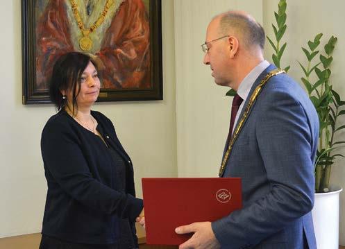 Farmaceutická fakulta 2018 2022 Ve čtvrtek 7. prosince 2017 se konaly děkanské volby na Farmaceutické fakultě Veterinární a farmaceutické univerzity Brno.
