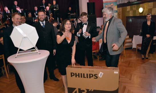 Na plese vystoupila zpěvačka a herečka Vendula Příhodová, finalistka soutěže Hlas Československa, ve které obsadila druhé místo.