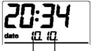 Blikající rok Blikající datum a měsíc Blikající den v týdnu a datum Při nastavování data postupujte následujícím způsobem: 1. Po nastavení správného času stiskněte tlačítko [set].