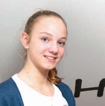 Velký podíl na tom má právě Lucie, která svými brankami zatěžuje konta brankářek. V průměru tak deset branek, ale záleží, v jaké hraji kategorii.