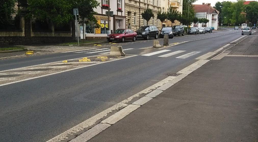 Protože je hodnota intenzity na OK značně menší než 18 000 voz/den, není potřeba dle TP 135