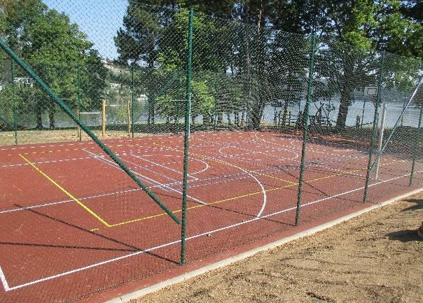 hromadné dopravě v roce 2010 - realizace veřejné WC Přístav v roce 2015 - nový integrovaný objekt
