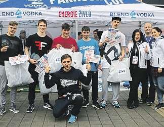 Parkouristé říkají, že nejde ani tak o sport, jako o životní styl, který podporuje fyzický a mentální rozvoj. Parkour vznikl ve Francii. V Česku se začal objevovat kolem roku 2000. To je on!