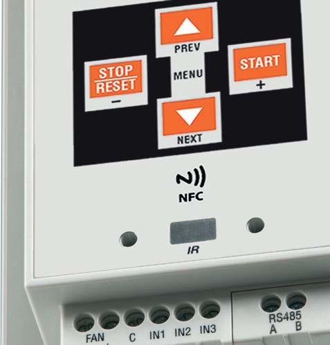 Pokud si uživatelé zvolí výchozí konfiguraci, softstartér automaticky aktualizuje své nastavení parametrů, aby se přizpůsobily požadované aplikaci; úroveň zatížení při rozběhu: v závislosti na zátěži