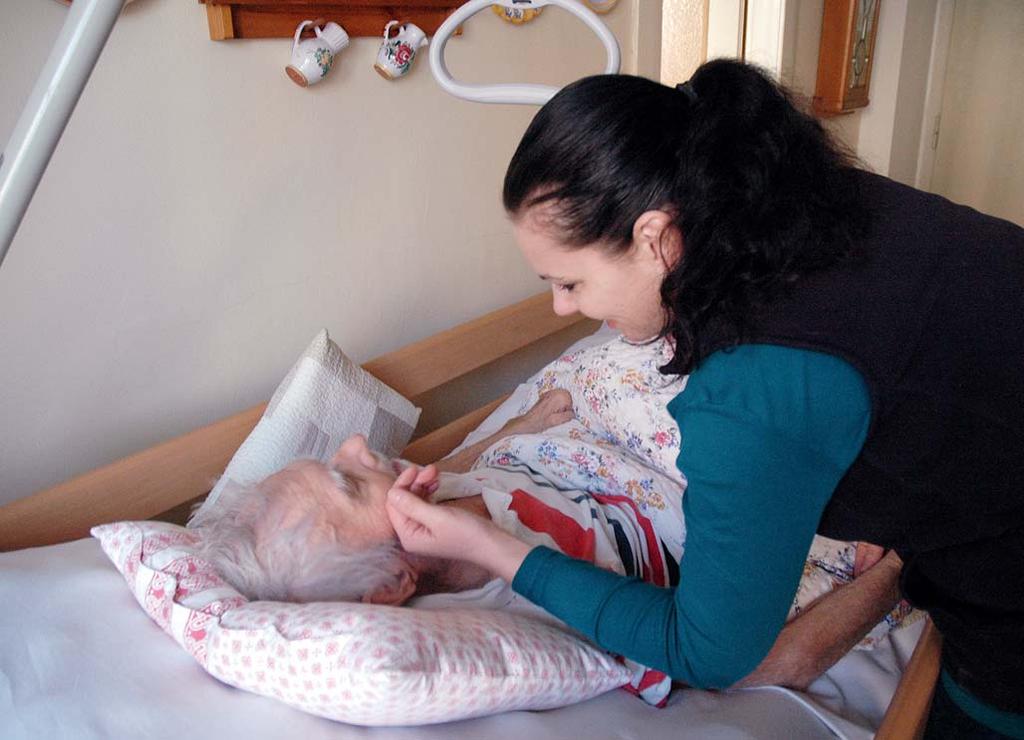 Jedná se o jedinou komplexní domácí hospicovou péči v krajském městě Hradec Králové a jeho blízkém okolí. Poplatek za poskytování péče činí 150 Kč na den.