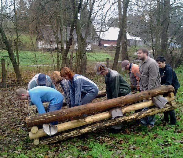 Docházel do rodiny s malým autistickým chlapcem, kde si kromě chlapce získal i nevidomého tatínka, s kterým se ihned spřátelil. U všech pracovníků charity se zapsal přímo jedničkově.