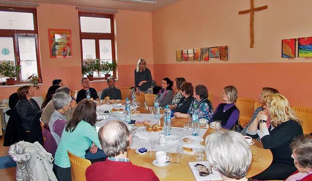 Cena Charity Česká republika pro dlouholetou ředitelku OCH HK Ing. Annu Maclovou Setkání se starosty Při příležitosti oslav Dne Charity se uskutečnilo oficiální předání ceny Charity ČR 2014.