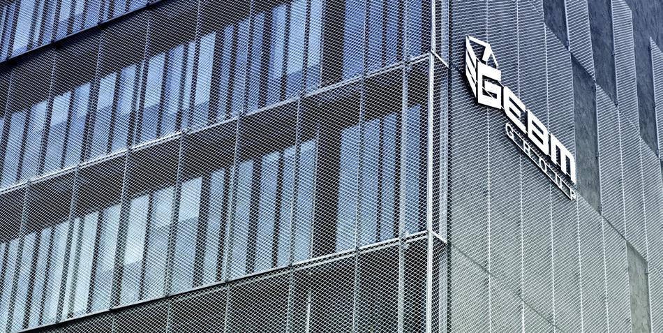 Vždy aktuální informace o dění ve společnostech skupiny EBM Group naleznete na našem facebooku. Váš like nás potěší. EBM Expert Building Management, s.r.o. www.