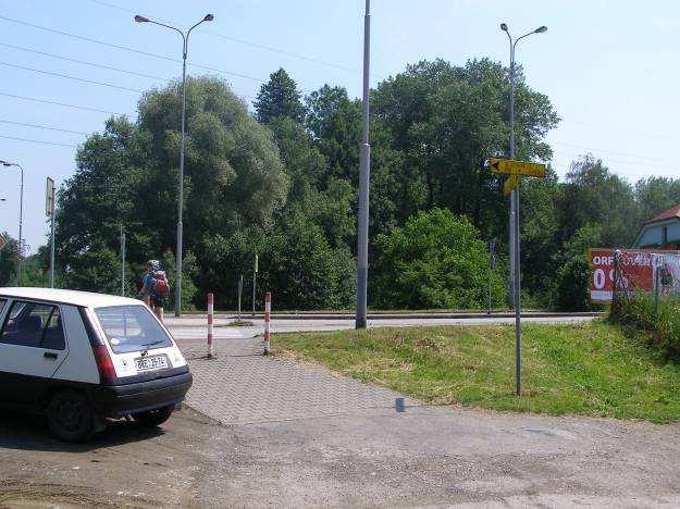 přes ÚMOb Ostrava-jih (dvojí přerušení