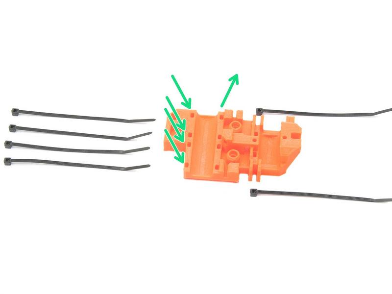 Step 8 Příprava X pojezdu Položte kratší 100mm stahovací pásky a X-pojezd dle