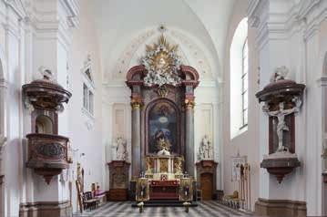 Kostel sv. Josefa Kostel byl postaven v raně barokním slohu v letech 1651 1653 stavitelem Pavlem Weinbergerem.