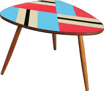 lampa, výška 152 cm 218 218 Stolek papírová nálepka