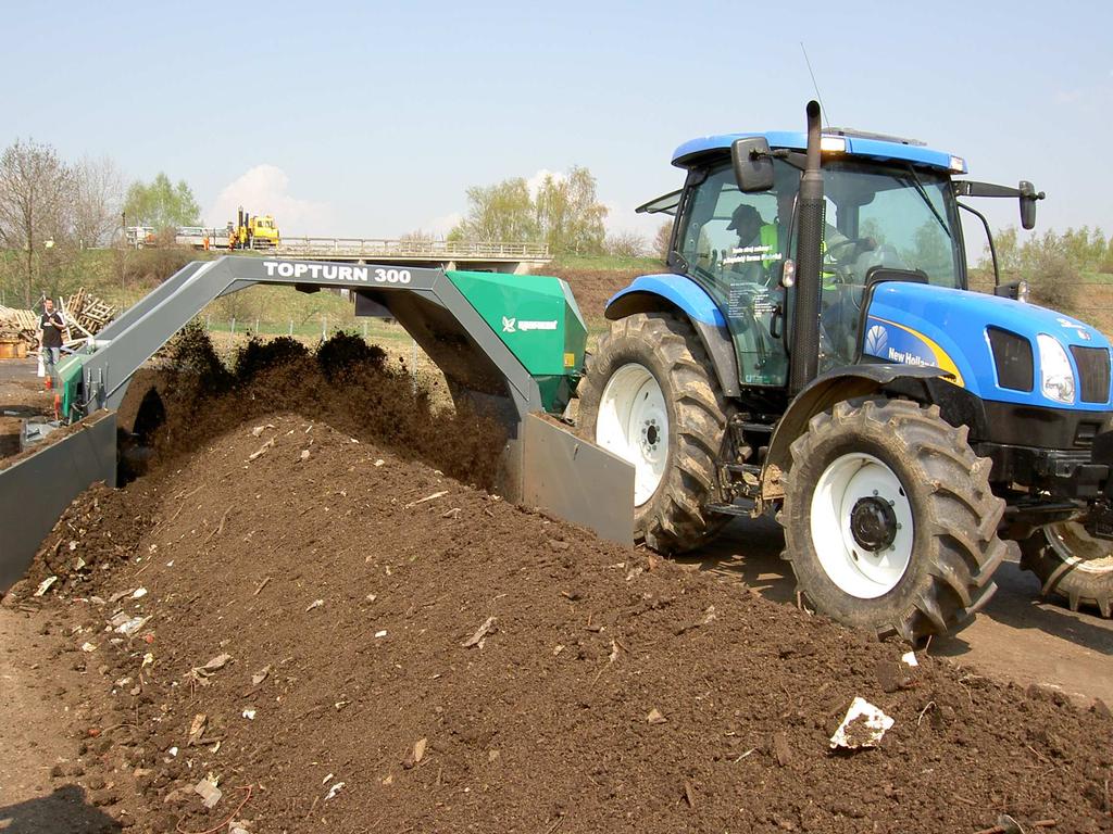 Obr. 3 Bubnový překopávač kompost