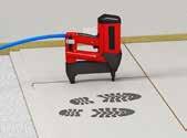 zatižte sádrovláknitý podlahový prvek nebo podlahový prvek Powerpanel TE vlastní vahou.
