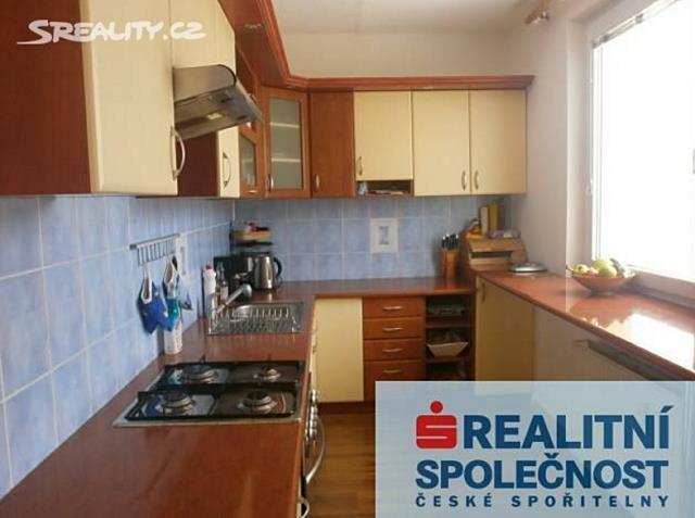 oceňovanou Byt 3+1, OV, panelová zástavba Cena včetně provize. Lokalita : ul.
