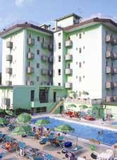 Jesolo Hotel PRESIDENT*** nástup denne Poloha: situovaný vo východnej a v tichej časti Jesola, na Via dei Mille, 70 m od hotelovej pláže.