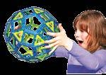 výukových panelov s písmenami, číslami a matematickými symbolmi, 3 podvozky s kolieskami, 4
