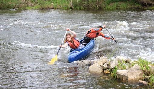 Hlavním nedělním tématem byla záchrana plavání v řece nebylo tak příjemné jako v pátek, ale záchrana plaváčků udržovala všechny v provozuschopné teplotě a nikdo neumrzl.