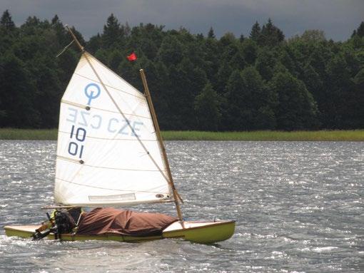 rozhovor i rozjížděk Skare. V předchozích ročnících jsem to sice také plánoval, ale pak z toho vždy vzhledem k pořadatelským povinnostem sešlo. Modrou stuhu jsem si ale nenechal ujít nikdy.