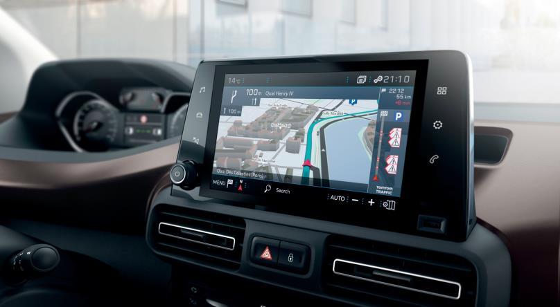 Screen funkcia (Apple CarplayTM/Android Auto/MirrorLink ) (1) Prepojenie kompatibilného smartfónu a jeho funkcií s obrazovkou vo vozidle WLO1 O S S 500 MULTIMÉDIÁ A NAVIGÁCIA Mirror Screen funkcia