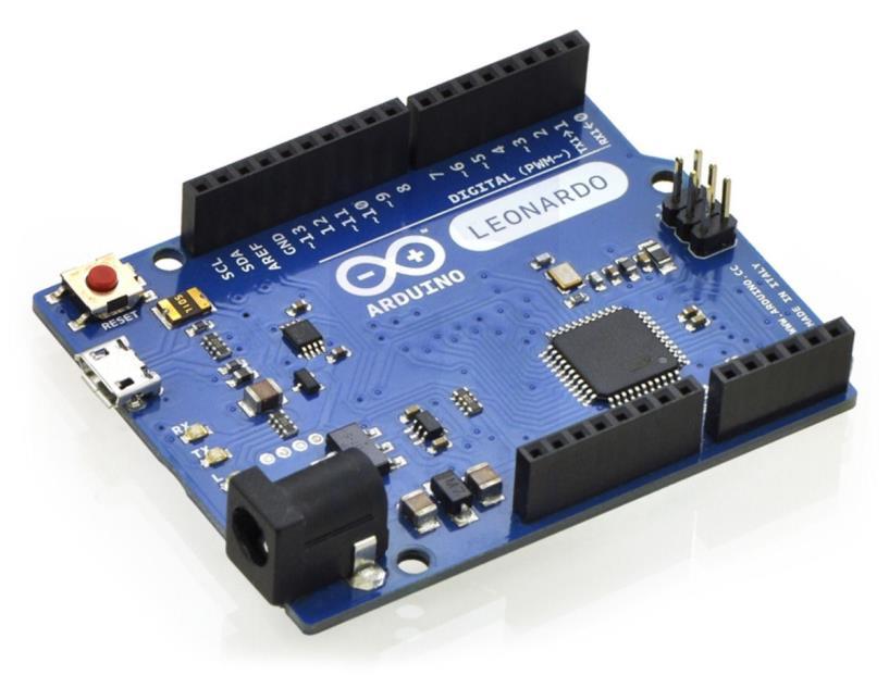 Arduino Leonardo R3 Arduino Leonardo (obrázek 5.10) je elektronická deska, osazená mikrokontrolérem ATmega32U4.