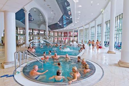 V poslední době byla udělána venkovní parková úprava za hotelem Pawlik. Kdo může park a příp. kavárnu využívat? Ano. Hotel PAWLIK-AQUAFORUM**** je opravdu jedinečný.